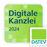 Logo der "Digitalen Kanzlei 2024" in verschiedenen Grüntönen, daneben das DATEV-Logo in blau und grün, auf einem weißen Hintergrund.